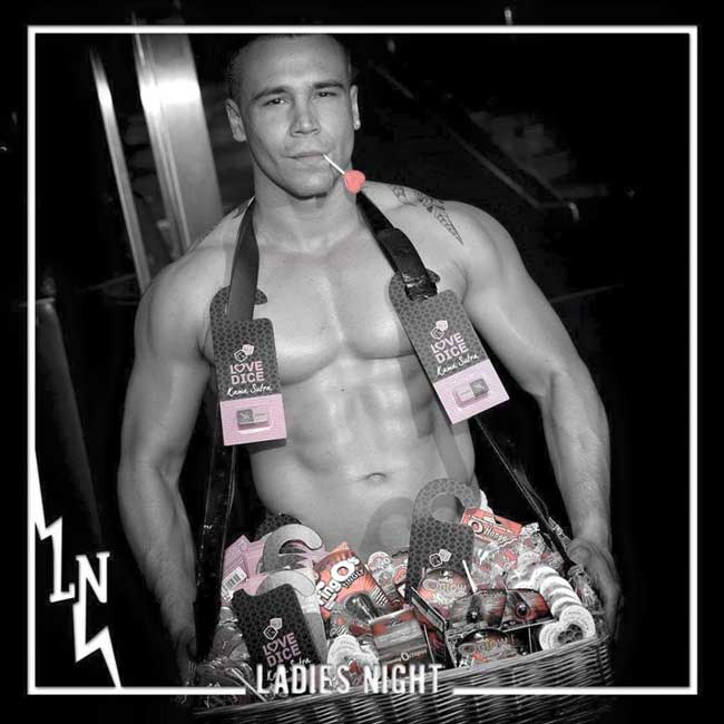 Gogo danseur ladies night Paris